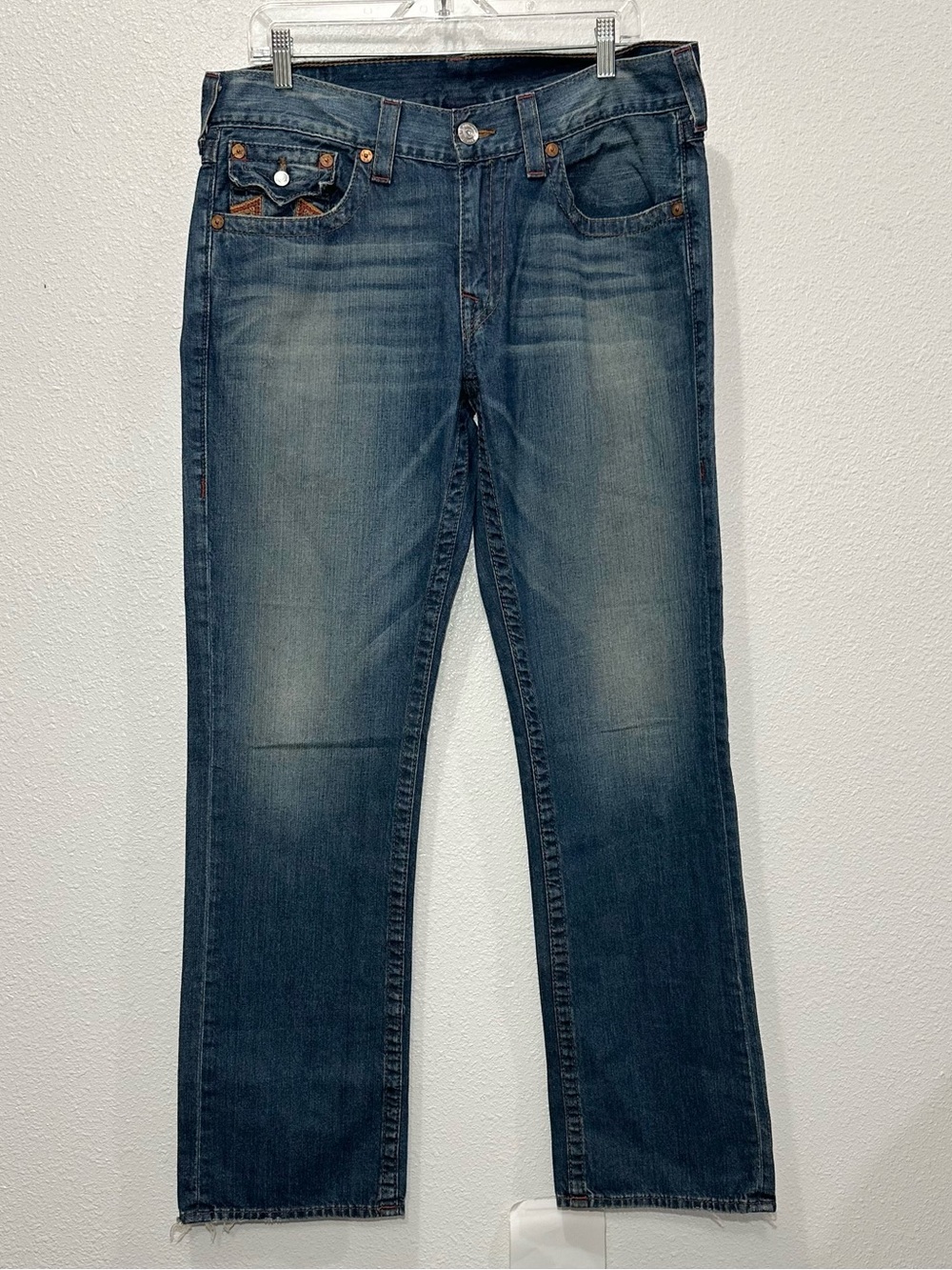 True Religion men’s jeans - Picture 3 of 8